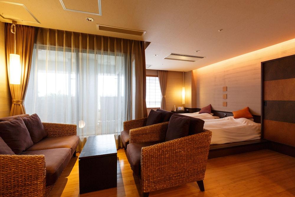 Rurikoh Hotel Кага Екстериор снимка